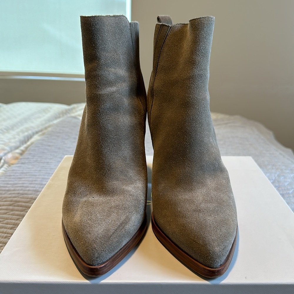 [Marc Fisher] Alva Booties - Picture 3 of 7